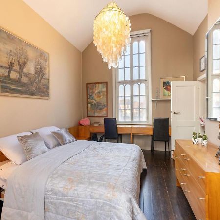 Apartment In Kruibeke At Wissekerke Castle Exterior photo