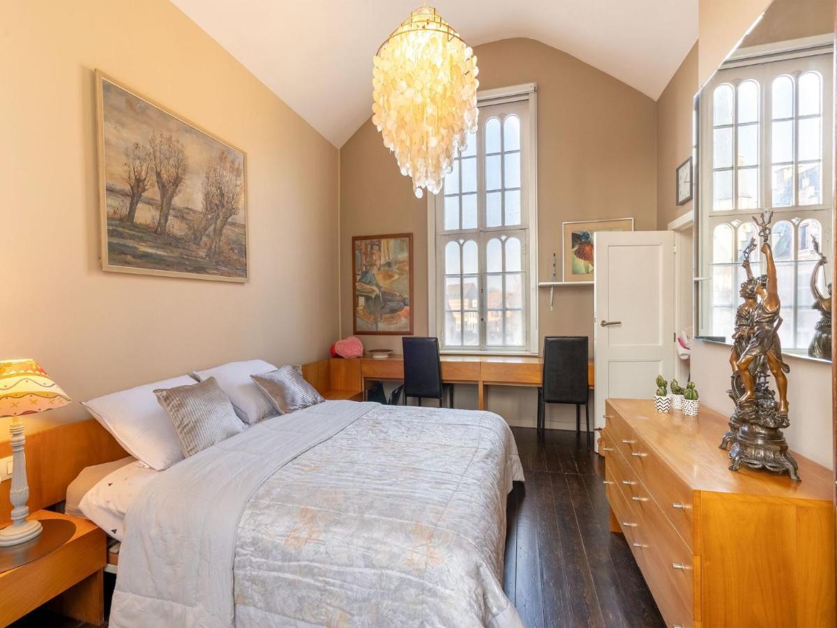 Apartment In Kruibeke At Wissekerke Castle Exterior photo